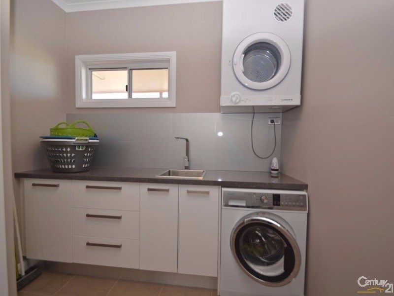 329 Wilson Street, Broken Hill NSW 2880