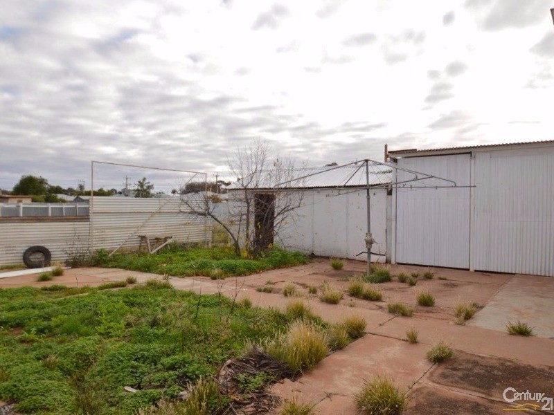 590 Fisher Street, Broken Hill NSW 2880