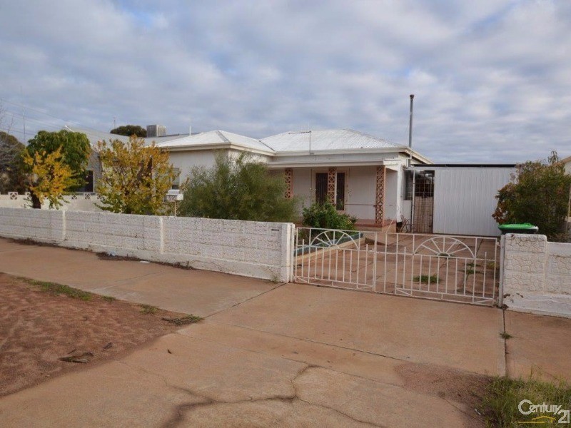 590 Fisher Street, Broken Hill NSW 2880