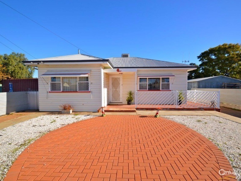 17 Creedon Street, Broken Hill NSW 2880