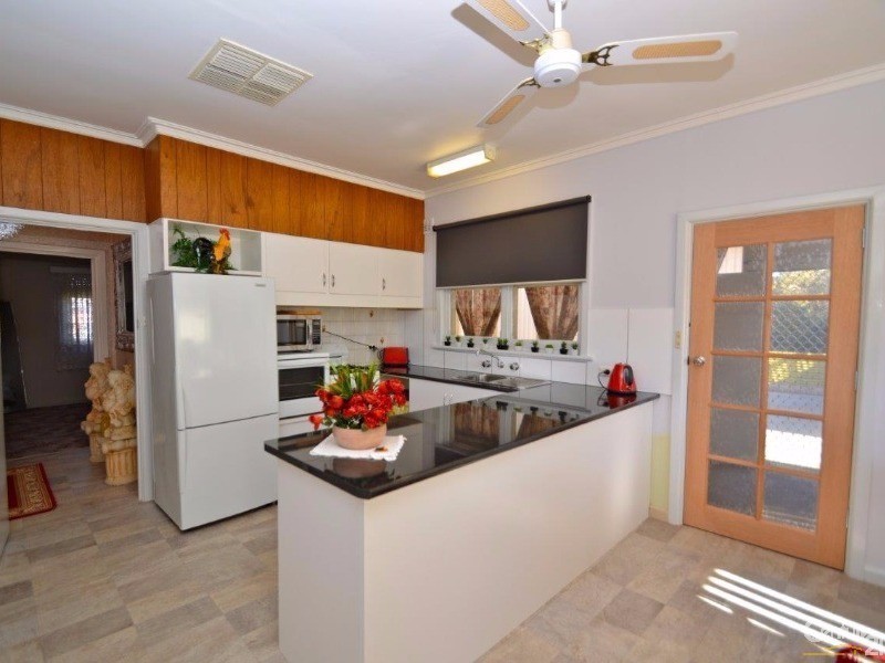 17 Creedon Street, Broken Hill NSW 2880