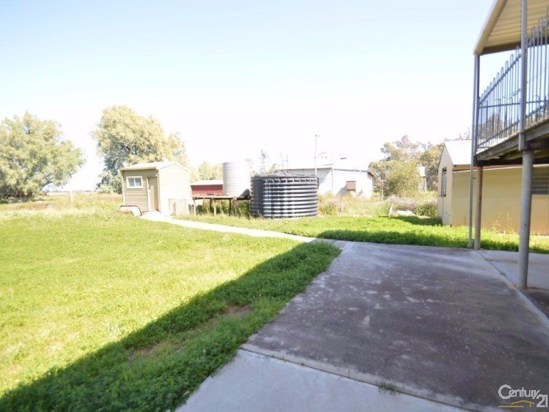 39 Wilcannia -Menindee Road, Menindee NSW 2879