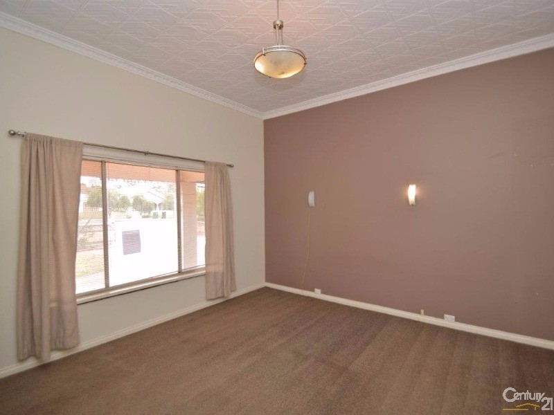 145 Piper Street, Broken Hill NSW 2880