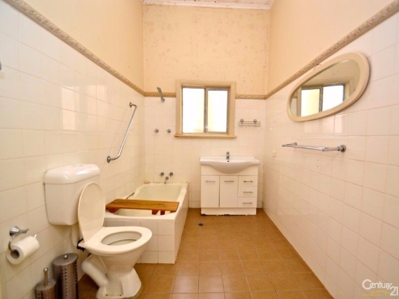145 Piper Street, Broken Hill NSW 2880