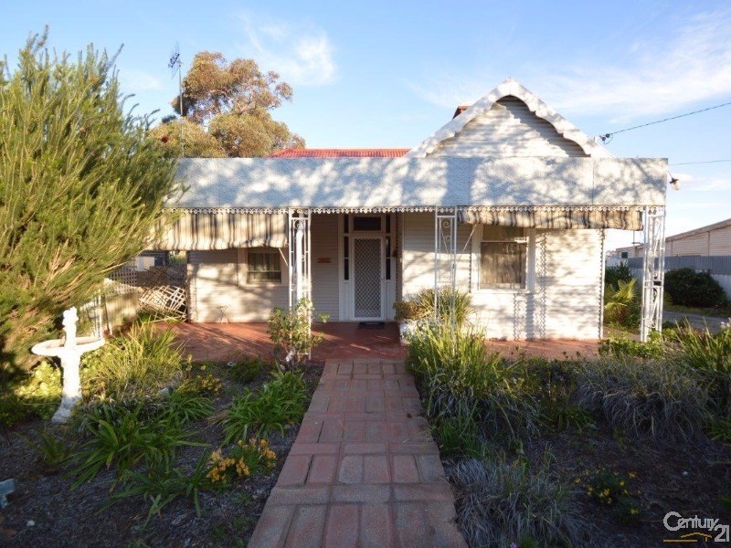 75 Cornish Street, Broken Hill NSW 2880