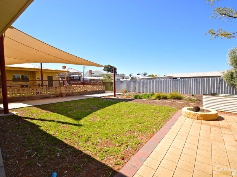 329 Williams Street, Broken Hill NSW 2880