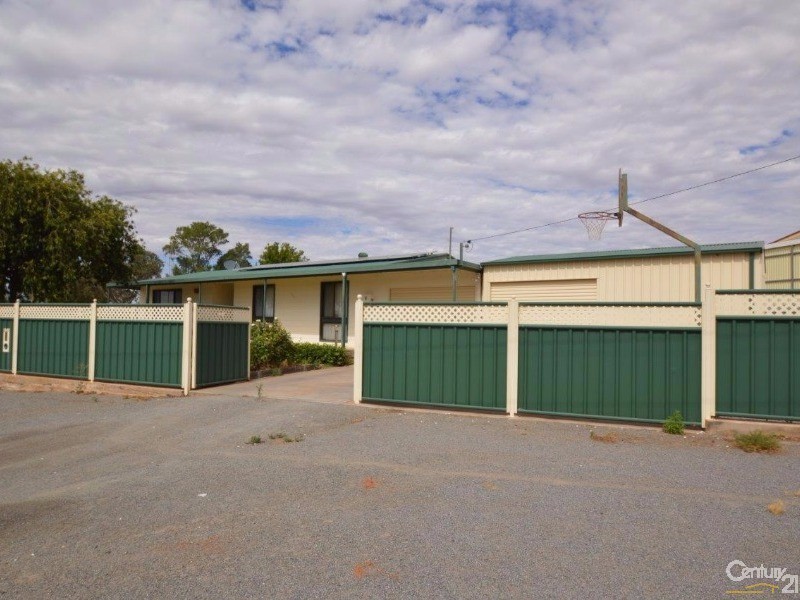231 Hall Street, Broken Hill NSW 2880