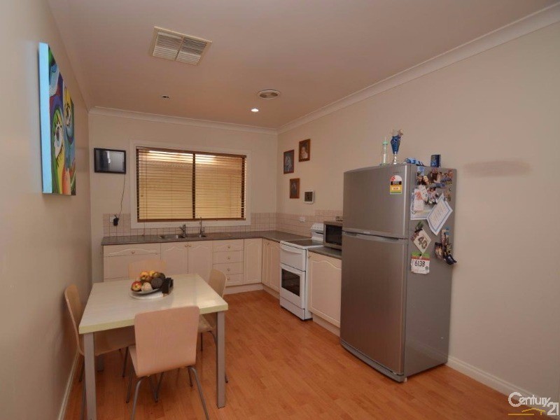 1 Railway Parade, Broken Hill NSW 2880