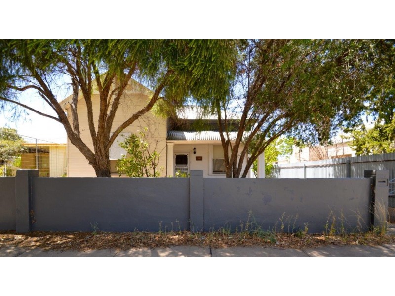 240 McCulloch Street, Broken Hill NSW 2880