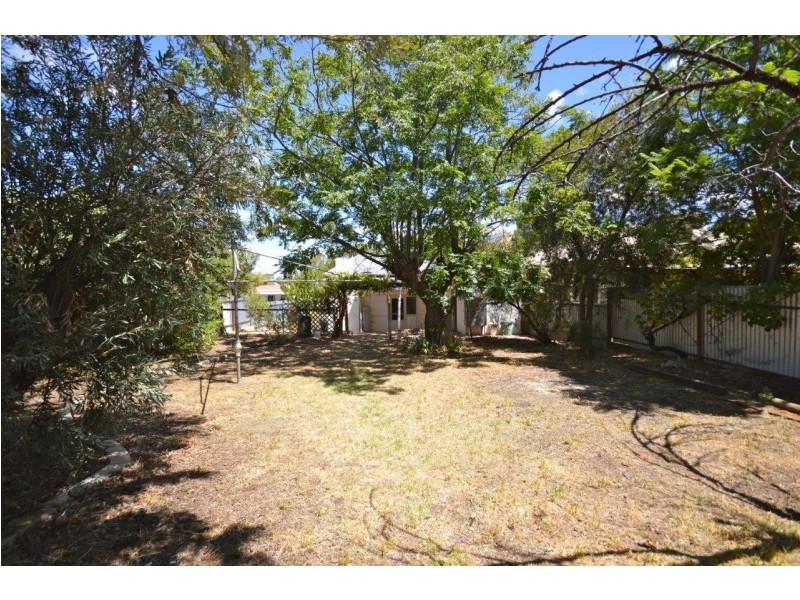 240 McCulloch Street, Broken Hill NSW 2880