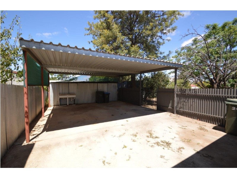 240 McCulloch Street, Broken Hill NSW 2880