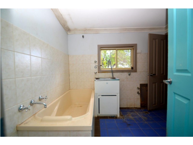 324 Kaolin Street, Broken Hill NSW 2880