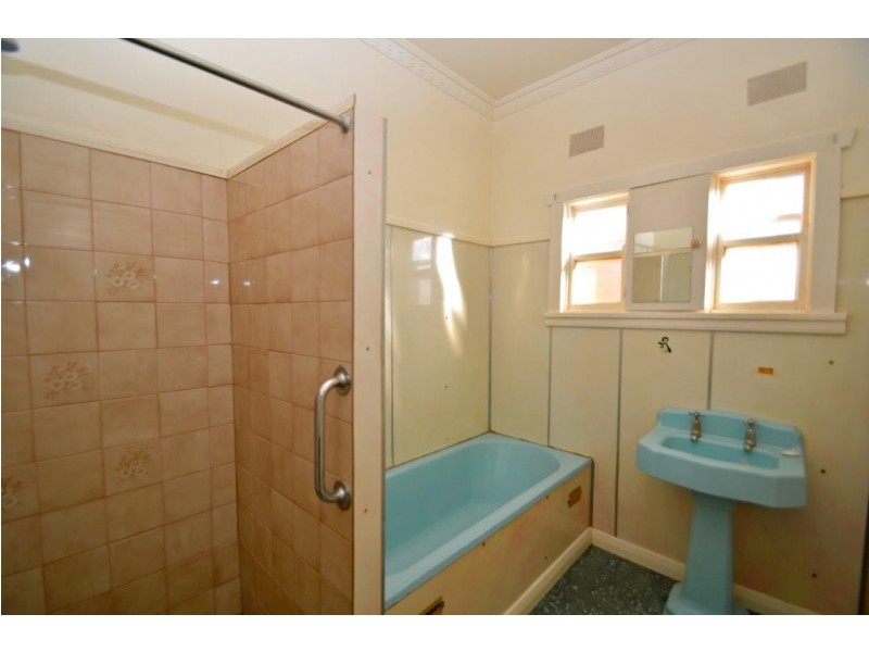 102 Brown Street, Broken Hill NSW 2880