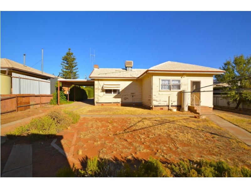 102 Brown Street, Broken Hill NSW 2880