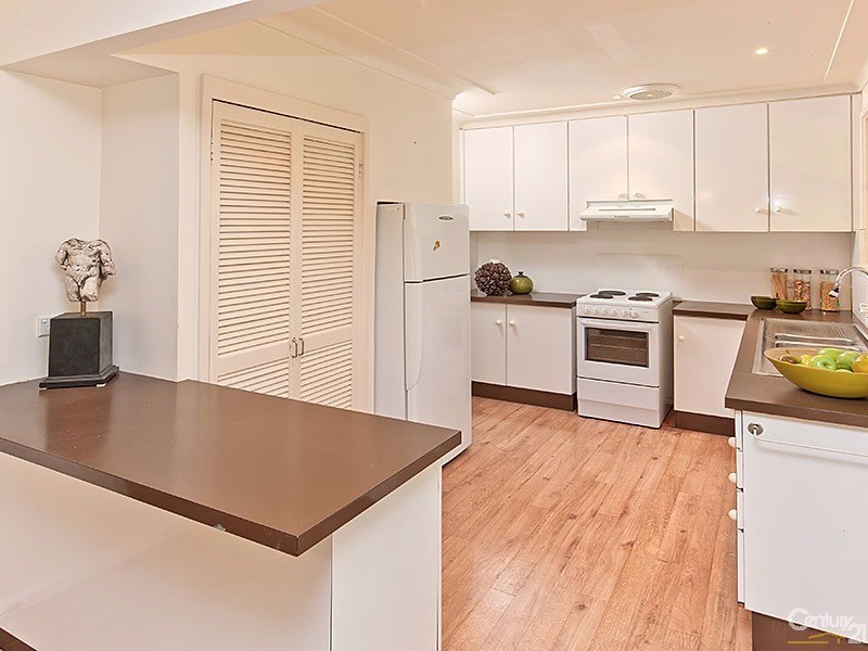 2a Holly Street, Castle Cove NSW 2069