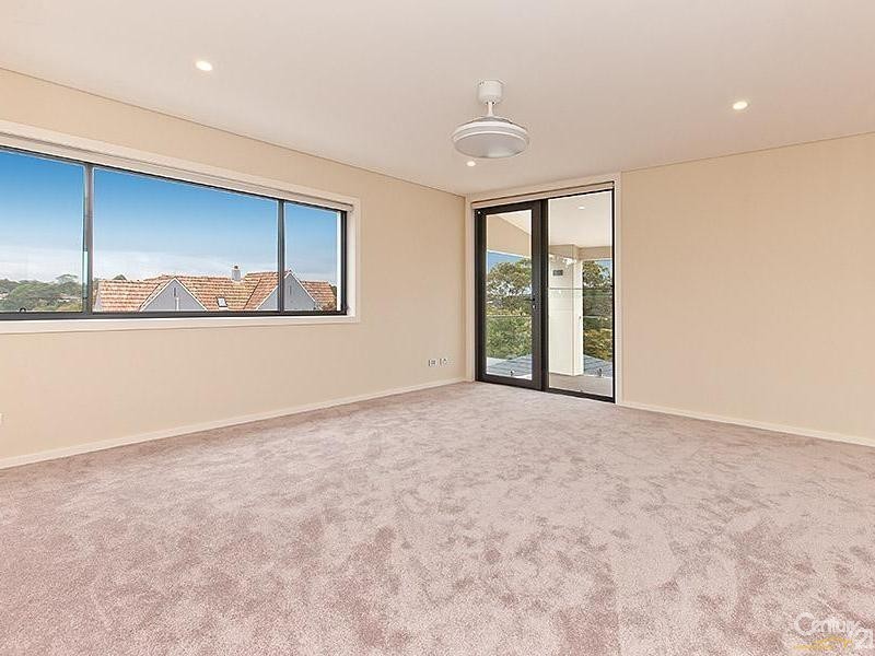 262 Edinburgh Road, Castlecrag NSW 2068