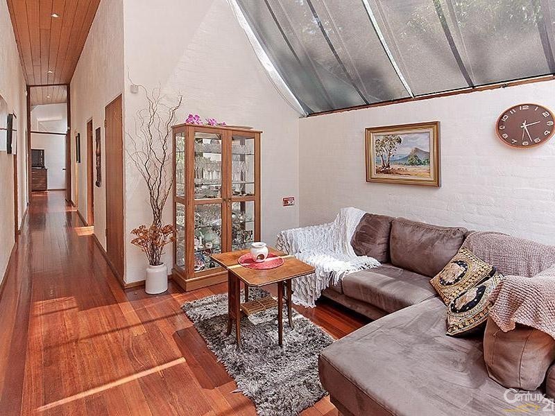 21 Tudor Place, St Ives NSW 2075