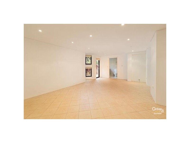 1A LINCOLN AVENUE, Castlecrag NSW 2068