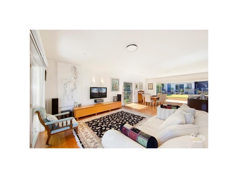 19 VALERIE AVENUE, Chatswood NSW 2067