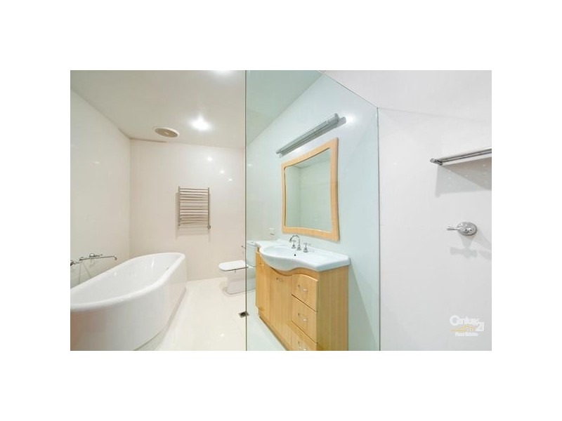 19 VALERIE AVENUE, Chatswood NSW 2067