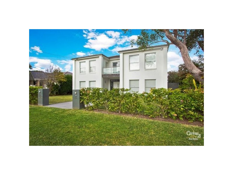 2 KENDALL ROAD, Castle Cove NSW 2069