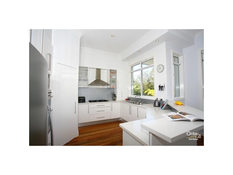 2 KENDALL ROAD, Castle Cove NSW 2069