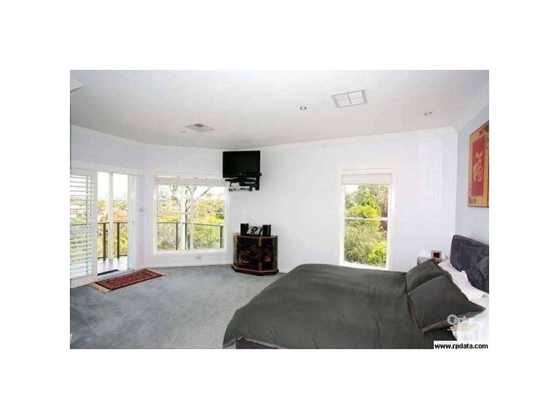 2 KENDALL ROAD, Castle Cove NSW 2069