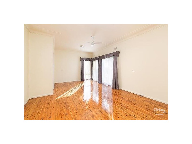 4 COOLABAH CRESCENT, Forestville NSW 2087