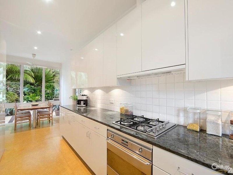 65 The Bulwark, Castlecrag NSW 2068