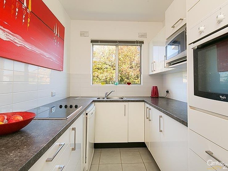 31/17 Penkivil Street, Willoughby NSW 2068