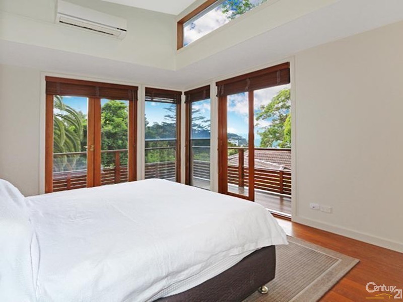 1/2 The Bartizan, Castlecrag NSW 2068