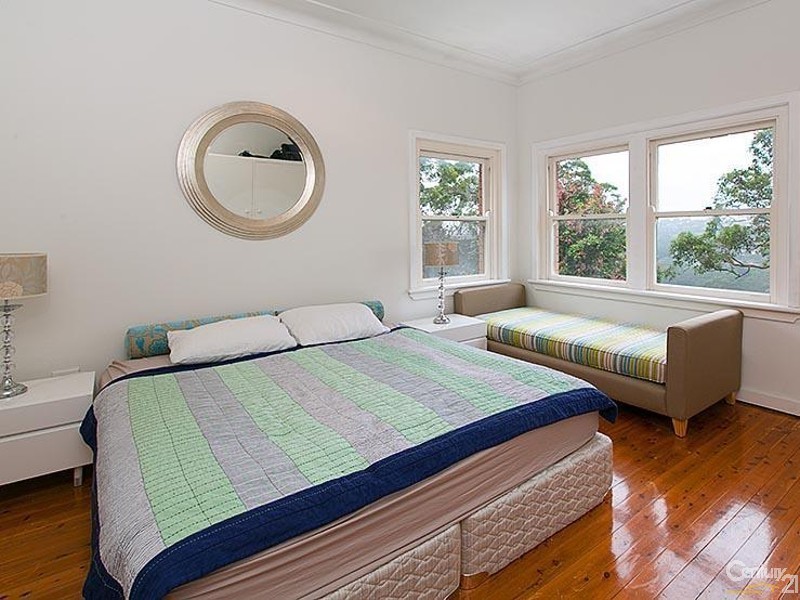 14 The Rampart, Castlecrag NSW 2068