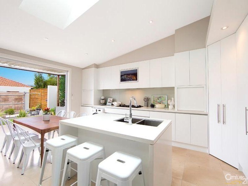 217 Penshurst Street, Willoughby NSW 2068