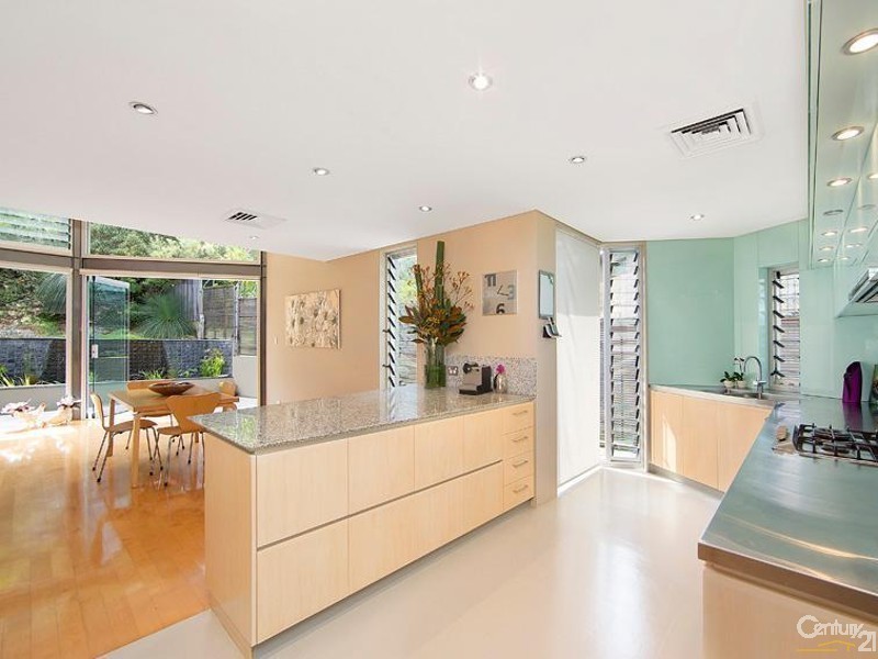 61 The Bulwark, Castlecrag NSW 2068