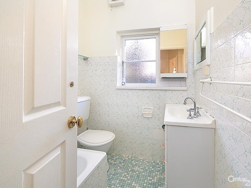 2/43 Frenchs Road, Willoughby NSW 2068