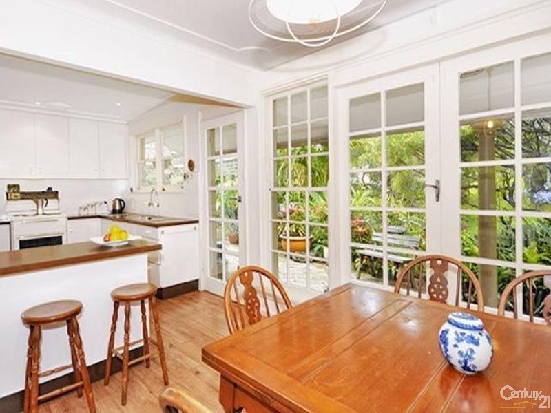 2A Holly Street, Castle Cove NSW 2069