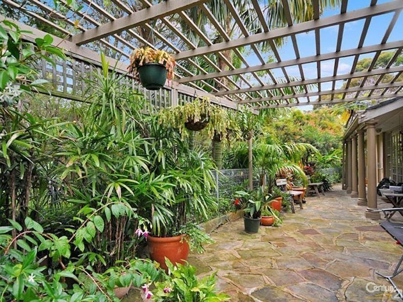 2A Holly Street, Castle Cove NSW 2069