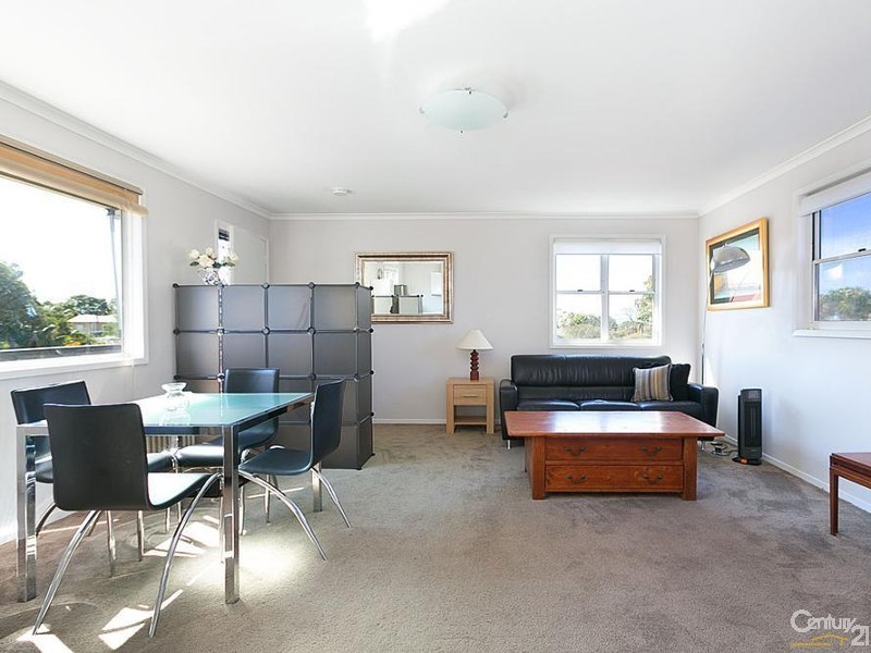 2/11 Cevu Avenue, Willoughby NSW 2068