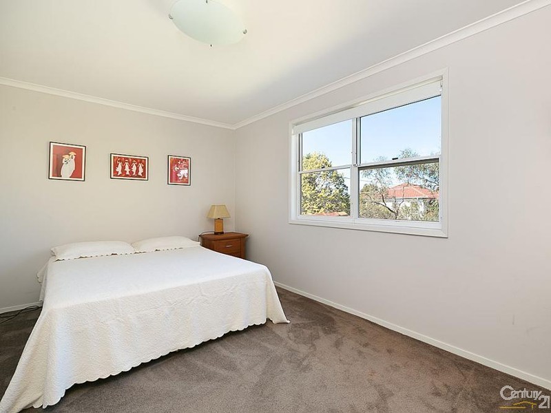 2/11 Cevu Avenue, Willoughby NSW 2068