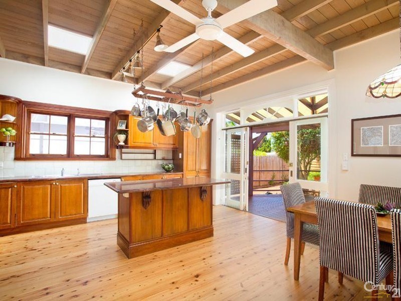 12 Edinburgh Road, Willoughby NSW 2068