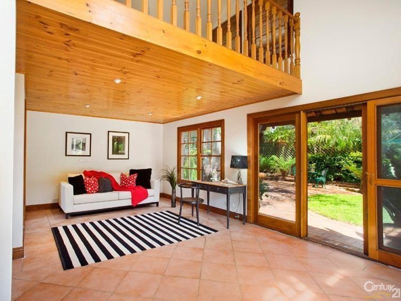 12 Edinburgh Road, Willoughby NSW 2068