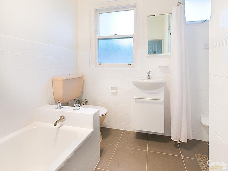 14 The Rampart, Castlecrag NSW 2068