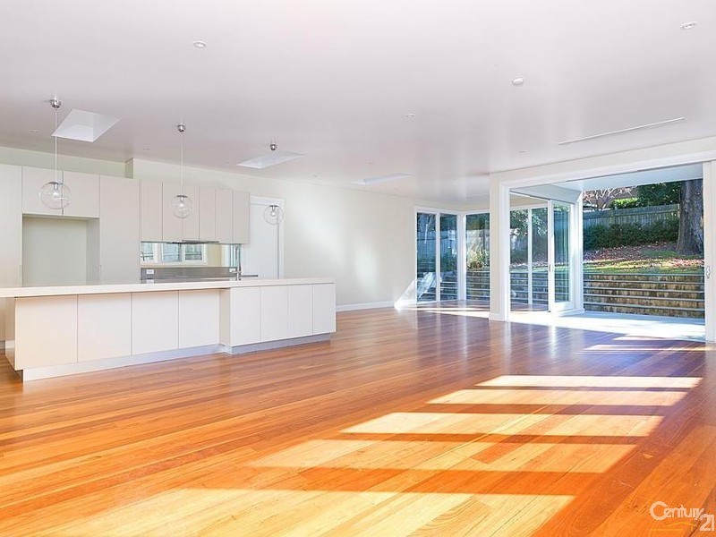 9 Robert Street, Willoughby NSW 2068