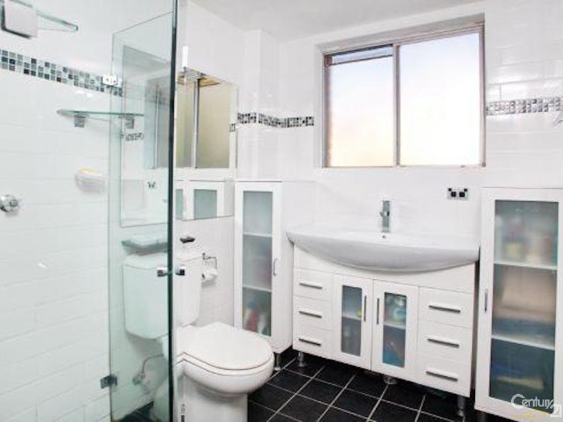 12/6-10 Church Street, Willoughby NSW 2068