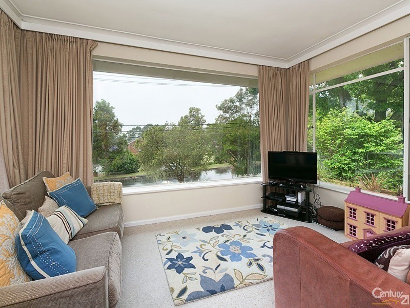 30 Warrane Road, Roseville Chase NSW 2069