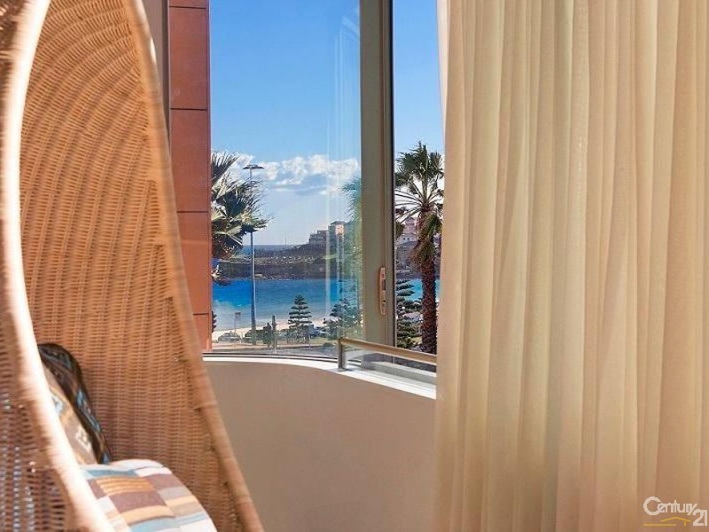 202/152  Campbell Parade, Bondi Beach NSW 2026