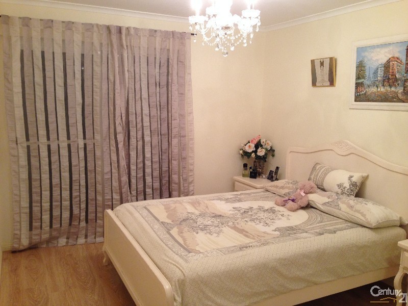 203/1-7 Gloucester Place, Kensington NSW 2033