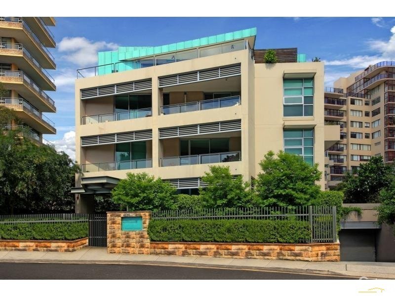 2/11 Waverley Crescent, Bondi Junction NSW 2022