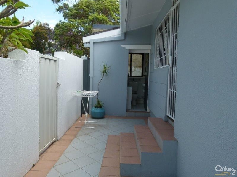 319 Simpson Street, Bondi NSW 2026