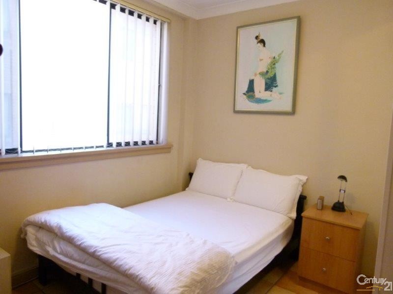 1/3 Waverley Crescent, Bondi Junction NSW 2022